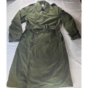 US Army Vietnam Long Overcoat Green Wool Liner Small 8405-261-6502 3rd Infantry
